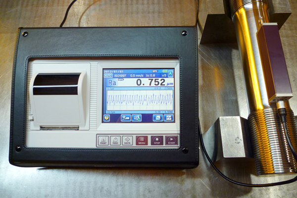 Mitutoyo SJ-310, a surface roughness tester 